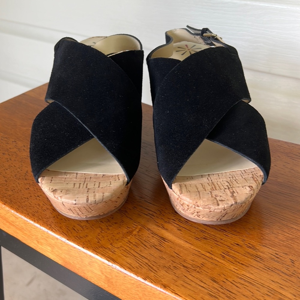 Isaac Mizrahi Wedge Sandals